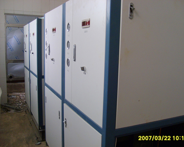 �WԺԡ��ϴԡ�Uˮ�������ϵ�y�����p��